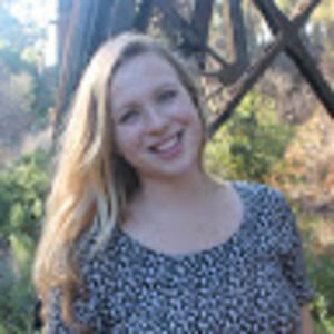 Meet your Posher, Alicia